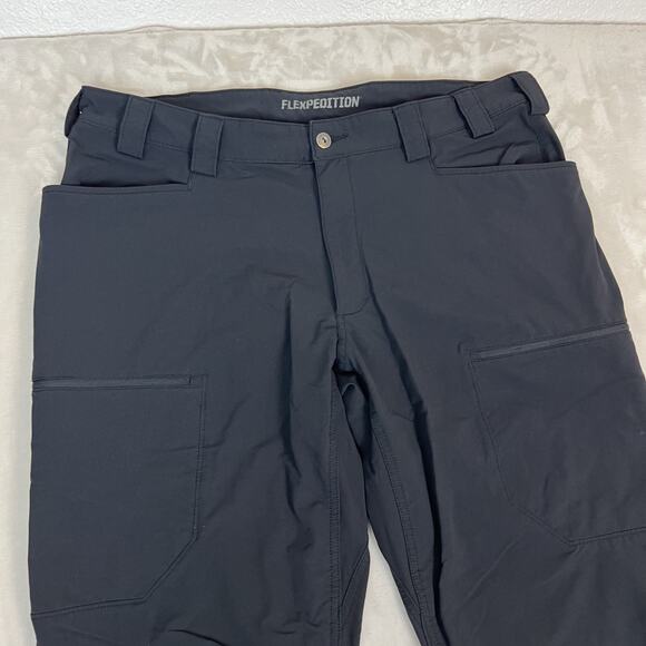 Duluth Flexpedition Pants Mens 40x32 Black Cargo Tech Relaxed Fit Outdoor Hiking - Picture 2 of 12